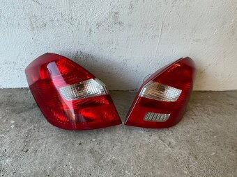 Fabia 2 zadní světla - 4