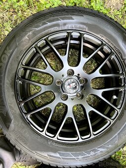 Celoroční sada Kia Hyundai 235/60 R17, ET40 - 4