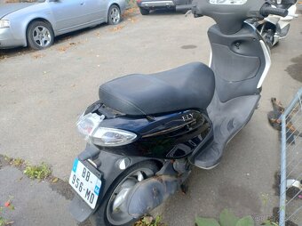 Piaggio Fly 125 - 4