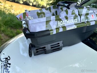 Zavážecí lodička VULCAN GPS- Camo - 4