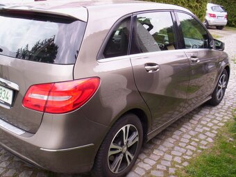 Mercedes-Benz B180 i, 1.6 90kW, Blue Efficiency - 4