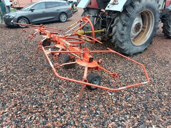 4,0m Obraceč sena FELLA TH400 DN - lehký jen 260kg - 4