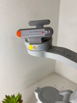 DJI Osmo Mobile SE – stabilizátor pro telefon - 4