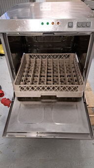 Myčka na nádobí Komel 400V - 4