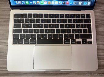 MacBook Air 13" 2024 M3 8GB 256GB stříbrná, 100% baterie - 4