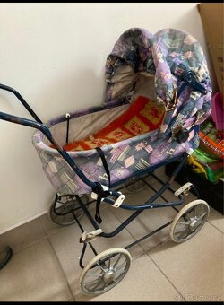 Retro kočárek pro panenku - 4