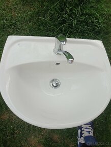 Skříňky, dřez,kuch.deska - 4