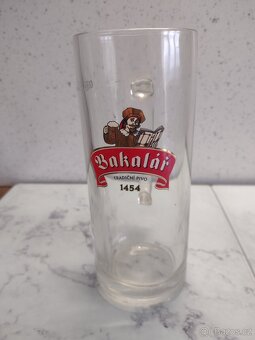 PIVNÍ PŮLLITRY - 4