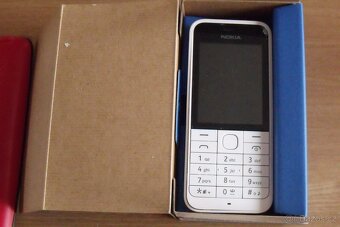 nokia 220 - 4