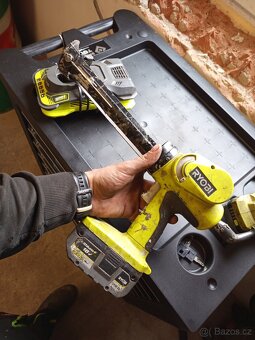 RYOBI - 4