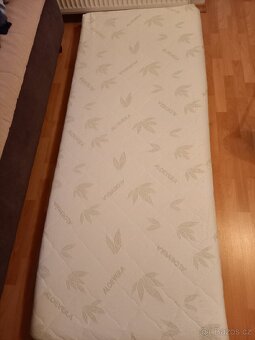 Rostoucí postel 80x200cm - 4