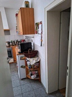 Kuchyňská linka Ikea z masivu borovice ,vč. spotřebičů,3944 - 4