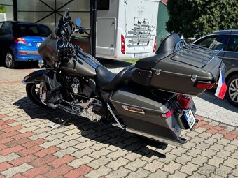 Harley Davidson Electra Glide Limited FLHTK - 4