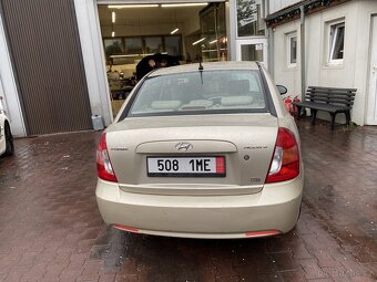 Hyundai Accent 1.5CRDi 2009 - 4