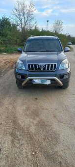 Toyota Land Cruiser 120 - 4