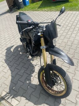 Yuki 125 SM - 4