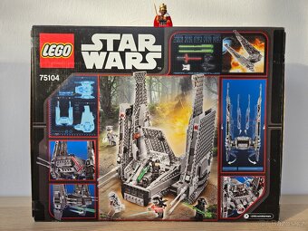 LEGO Star Wars 75104 Kylo Ren Command Shuttle - 4