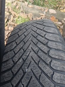 Pneu zimní Continental 195/65 R15" - 4