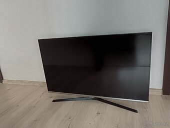 Prodám TV Samsung UE40J5100AW - 4