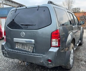 ND / Náhradní díly z Nissan Pathfinder R51 - 4