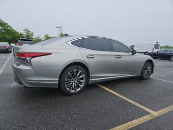 2018 LEXUS LS500 F Sport AWD - 4