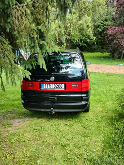 VW Sharan 1.9 TDi 96 kW - 4