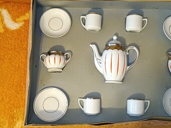 Porcelánový servis pro panenky - 4