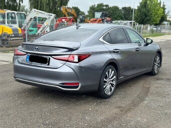Lexus ES300h - 4