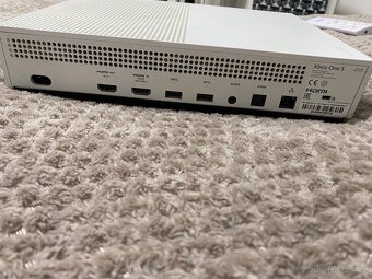 Xbox One - 4