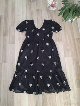 Krásné červené šaty vel. M/L - 4