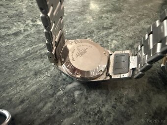 Konvolut starých hodinek . - 4