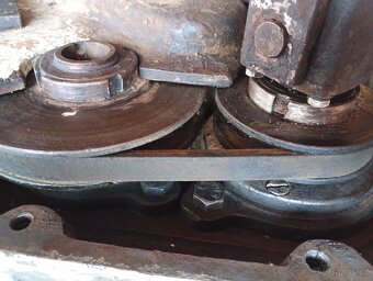 Zakázková Sloupová vrtačka TOS se TŘEMI VŘETENY - 4