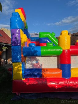 Skákací hrad lego - 4