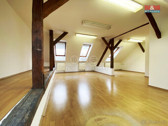Pronájem kancelářského prostoru, 50 m², J. Hradec - 4