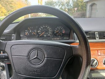 Prodám Mercedes - 4