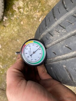 Pneu 165/70 R14 - 4
