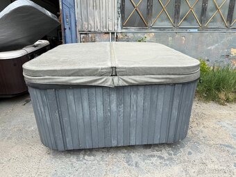Virivka USA Goast spa - 4