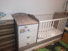 Dětská postel s přebalovacím pultem - 4