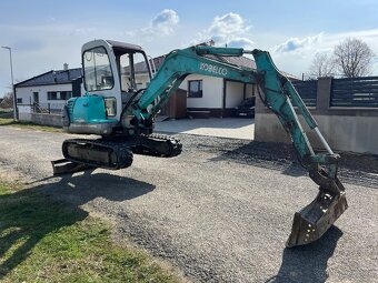 Kobelco SK 035 coupé - 4