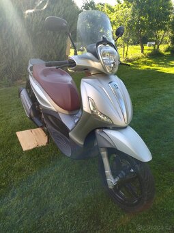 Piaggio Beverly 350 - 4