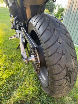 Yamaha MT 03 - 4