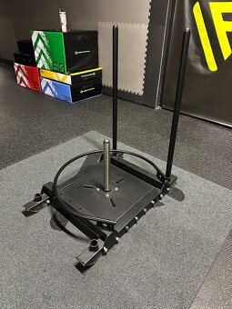 Sprint track - umělá tráva, dráha pro saně - prowler sled - 4