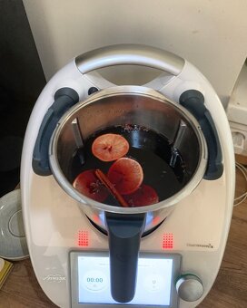 Thermomix TM6 - (V ZÁRUCE, POUŽÍVANÝ 4 MĚSÍCE) - 4