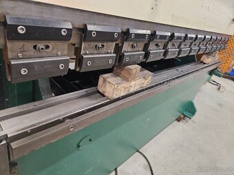 Ohraňovací lis Haco PPESS 25 110 - Cybelec - 4