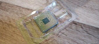 Ryzen 5 1600 - 4