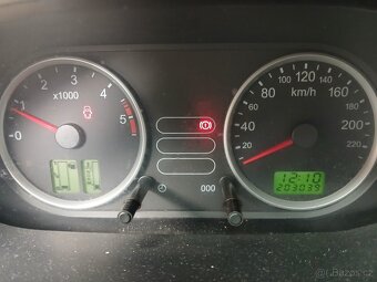 Ford fiesta 1.4 tdci 2004 - 4