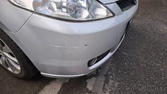 Mazda 5 MPV - 4