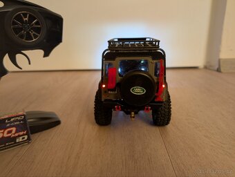 Luxusně vytuněný Traxxas TRX-4M Defender - 4