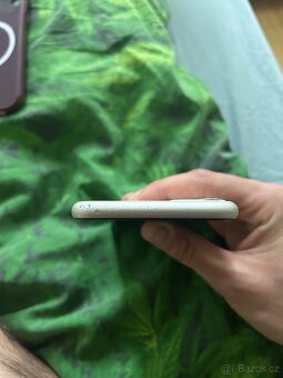 iPhone 11 64gb white - 4