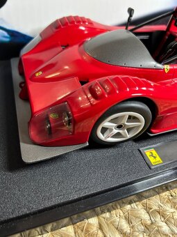 Ferrari F333 SP - 4